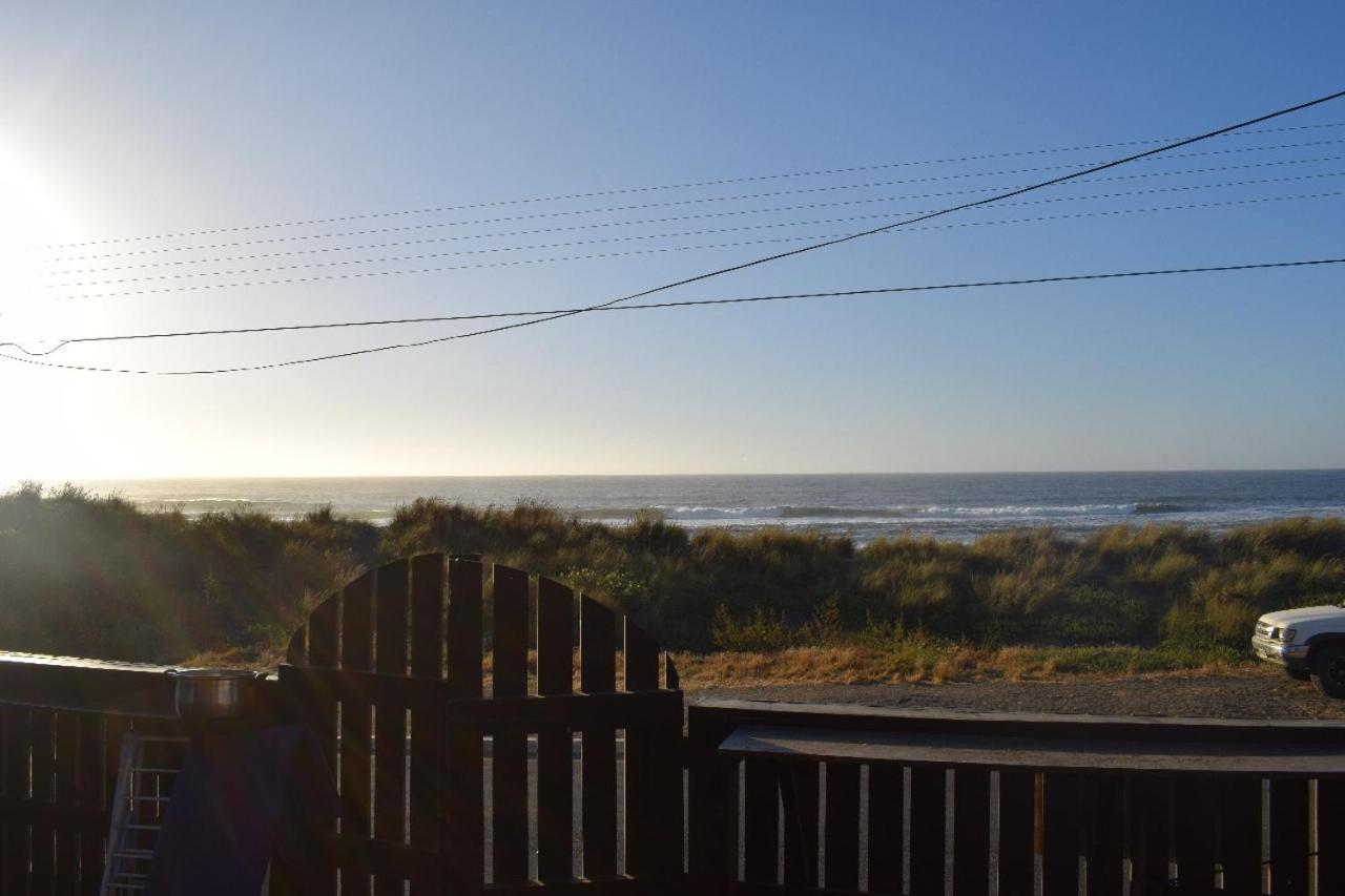 Hostal Bellymar Pichilemu Bagian luar foto